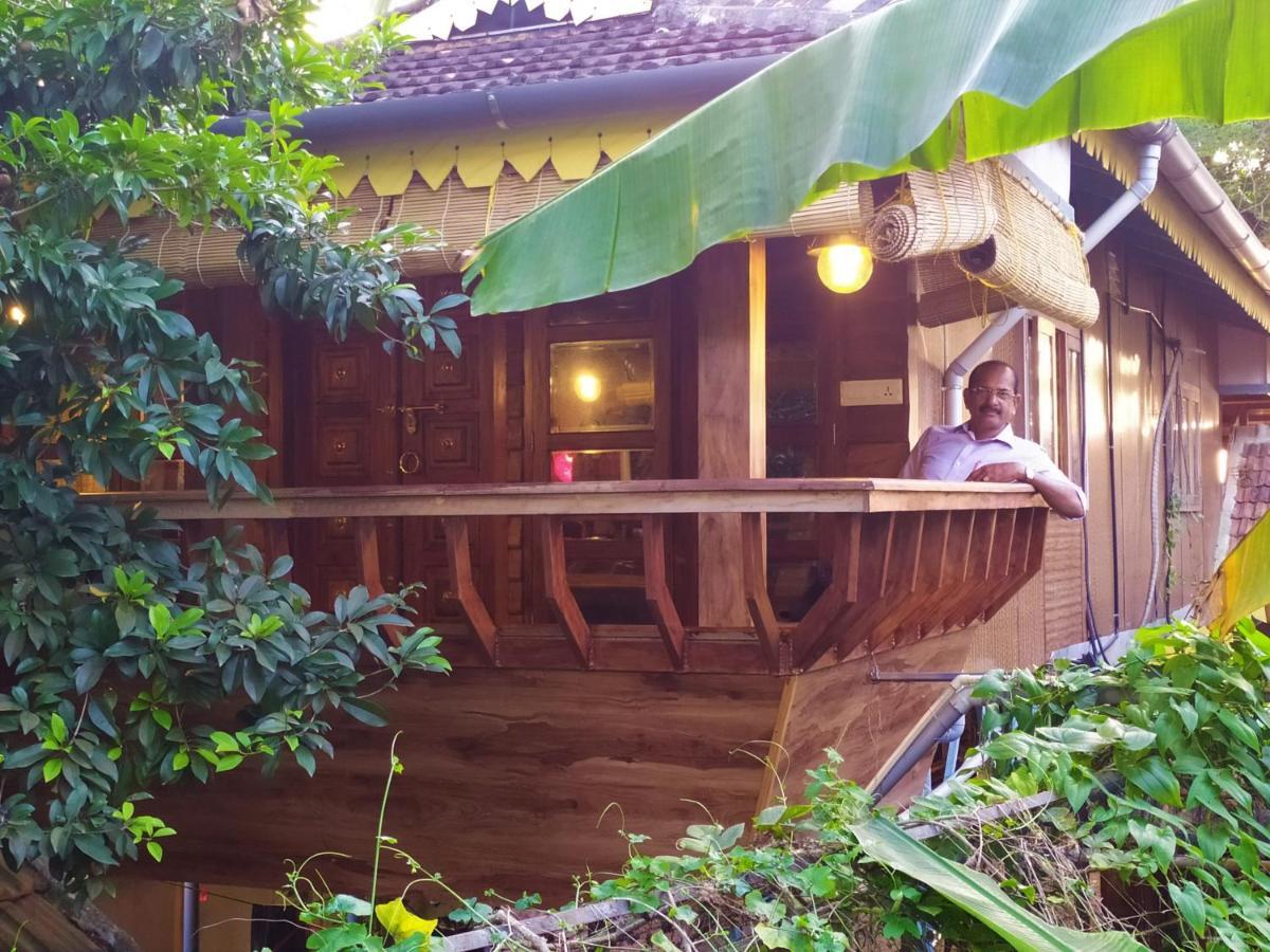 シー ハット ホームステイ Kochi エクステリア 写真